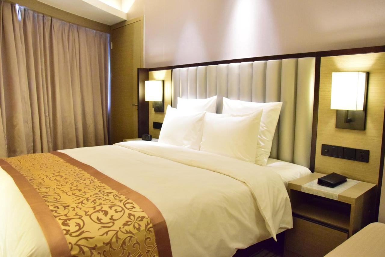 Rayfont Hotel Chengdu Longquanyi Экстерьер фото
